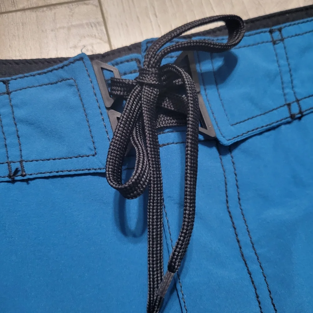 Old Navy Men's Blue Swim Shorts Size Large
